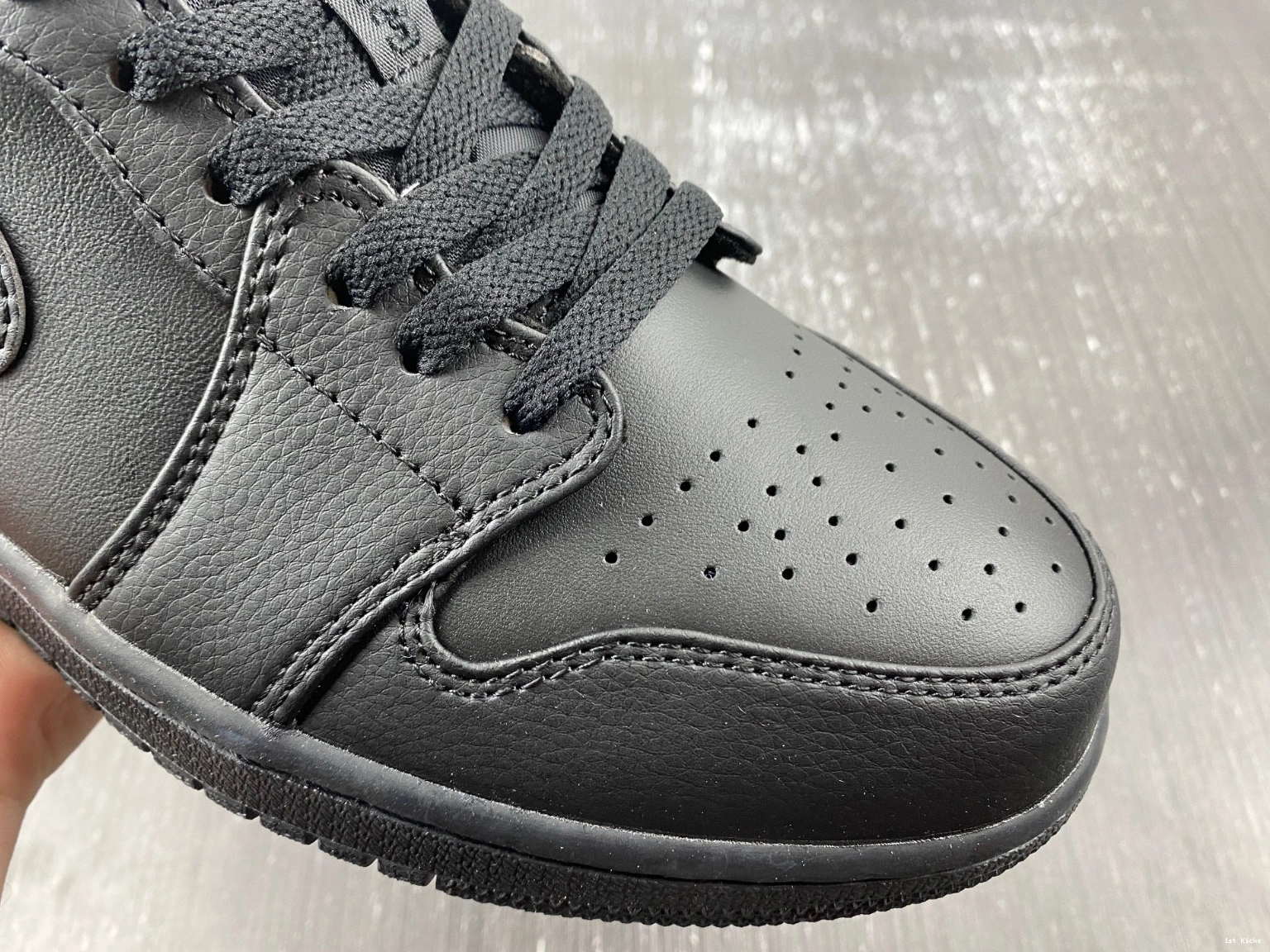 Low Air Jordan 1 553558-091 'Triple Black' 0324